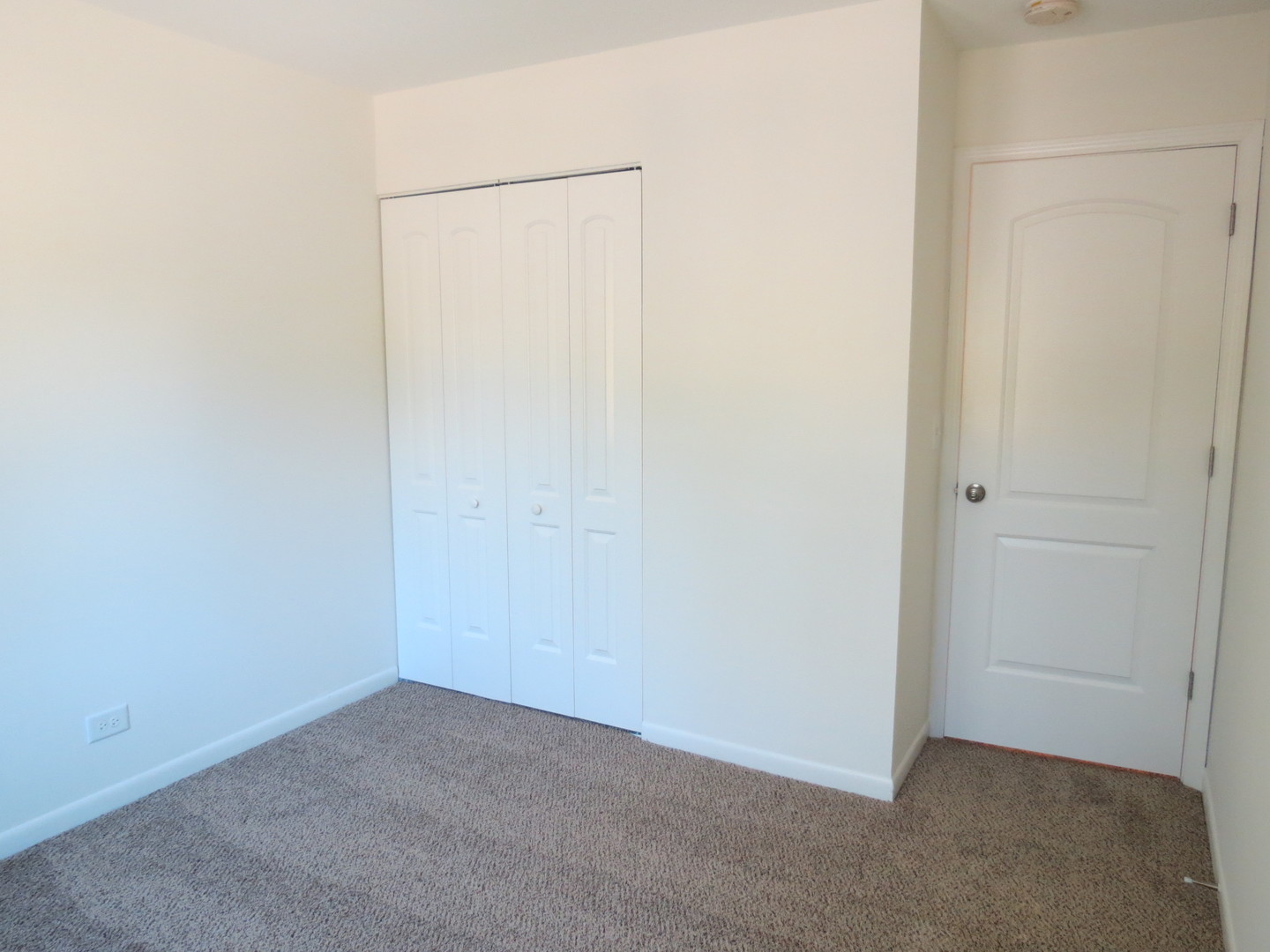 231 Charlotte Lane Bolingbrook, IL 60440 - Photo 19 of 37 a view of an empty room
