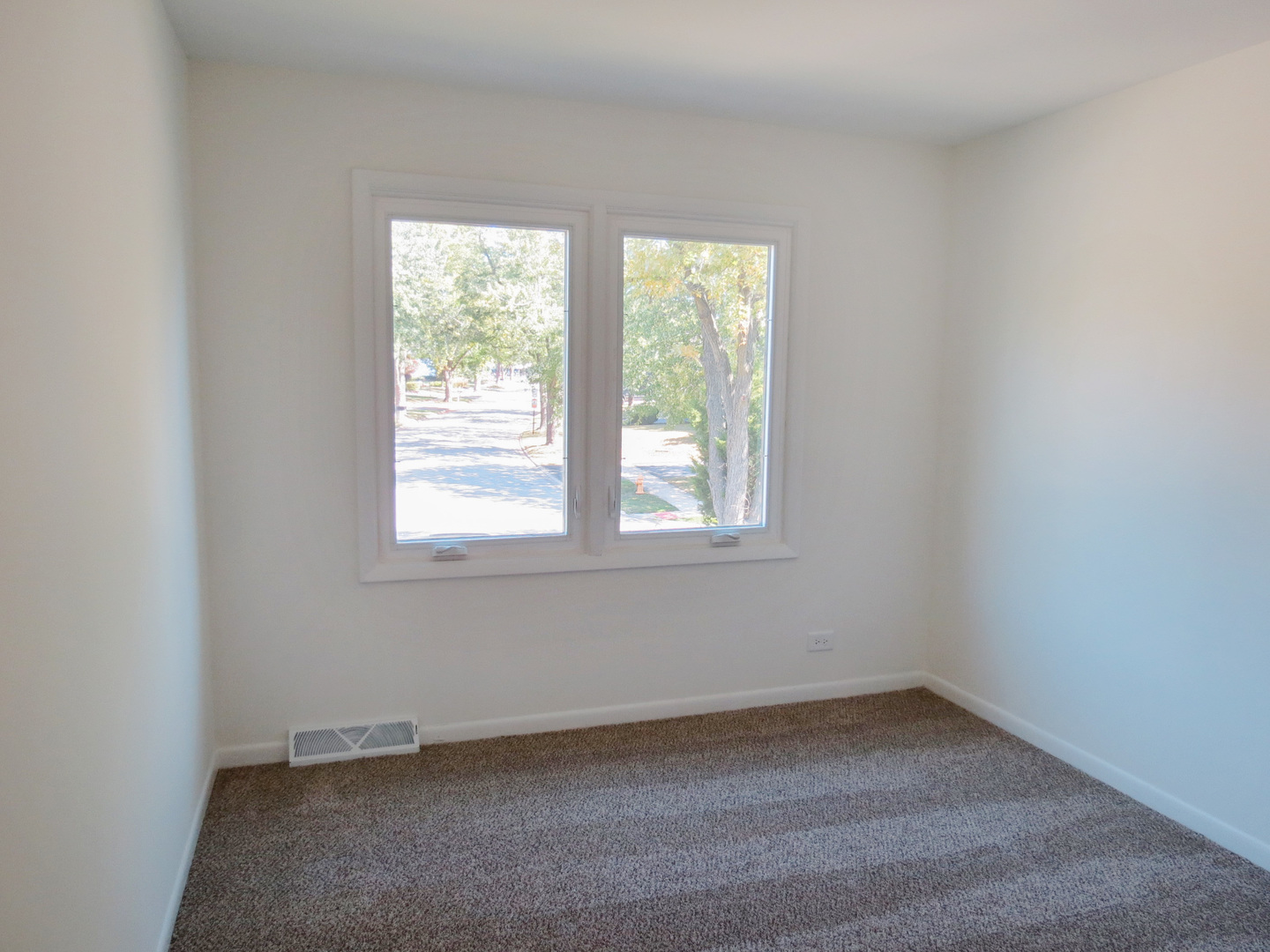 231 Charlotte Lane Bolingbrook, IL 60440 - Photo 22 of 37