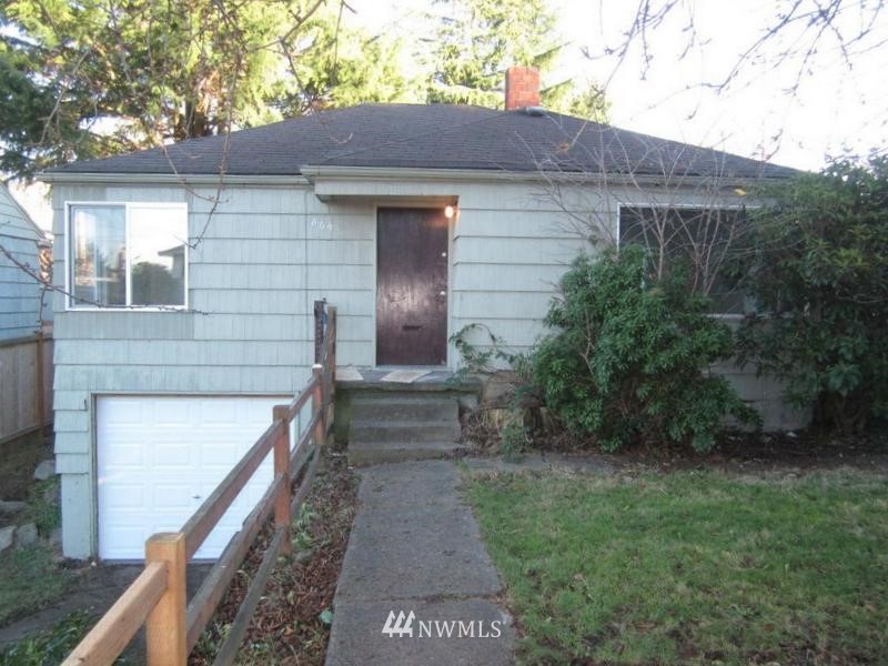 8640 18th Avenue Southwest Seattle, WA 98106 - Photo 1 of 10