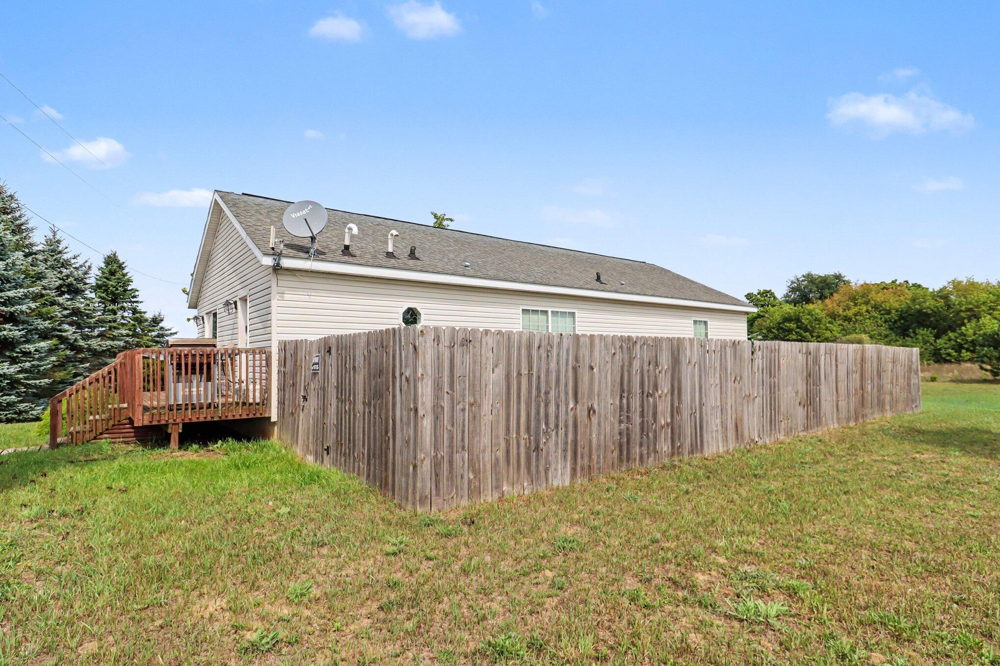 14743 Jefferson Road Morley, MI 49336 - Photo 10 of 37 034_file_8360