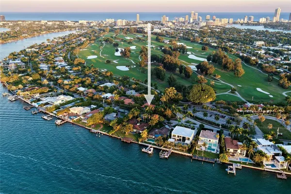 $7,500 | 1100 North Shore Drive, Miami Beach, FL 33141