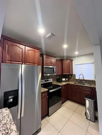 $3,400 | 4533 Southwest 143rd Place, Miami, FL 33175