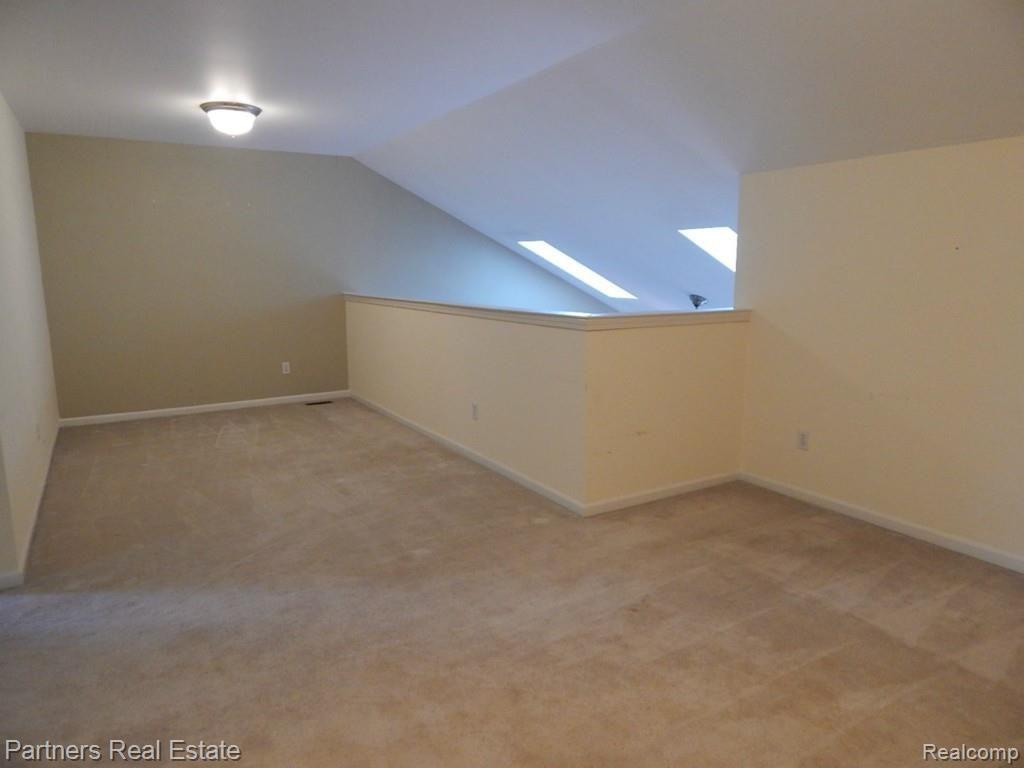 4605 Summer Ridge Drive, Unit 10 Howell, MI 48843 - Photo 18 of 23