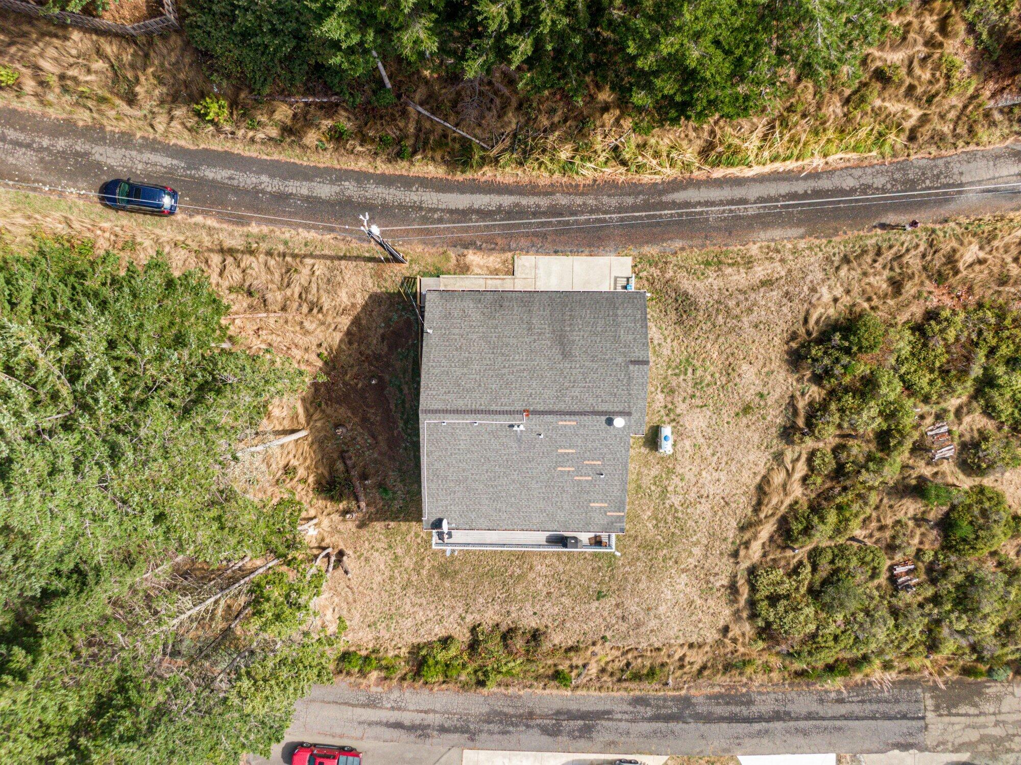 52 Spruce Road Whitethorn, CA 95589 - Photo 4 of 58