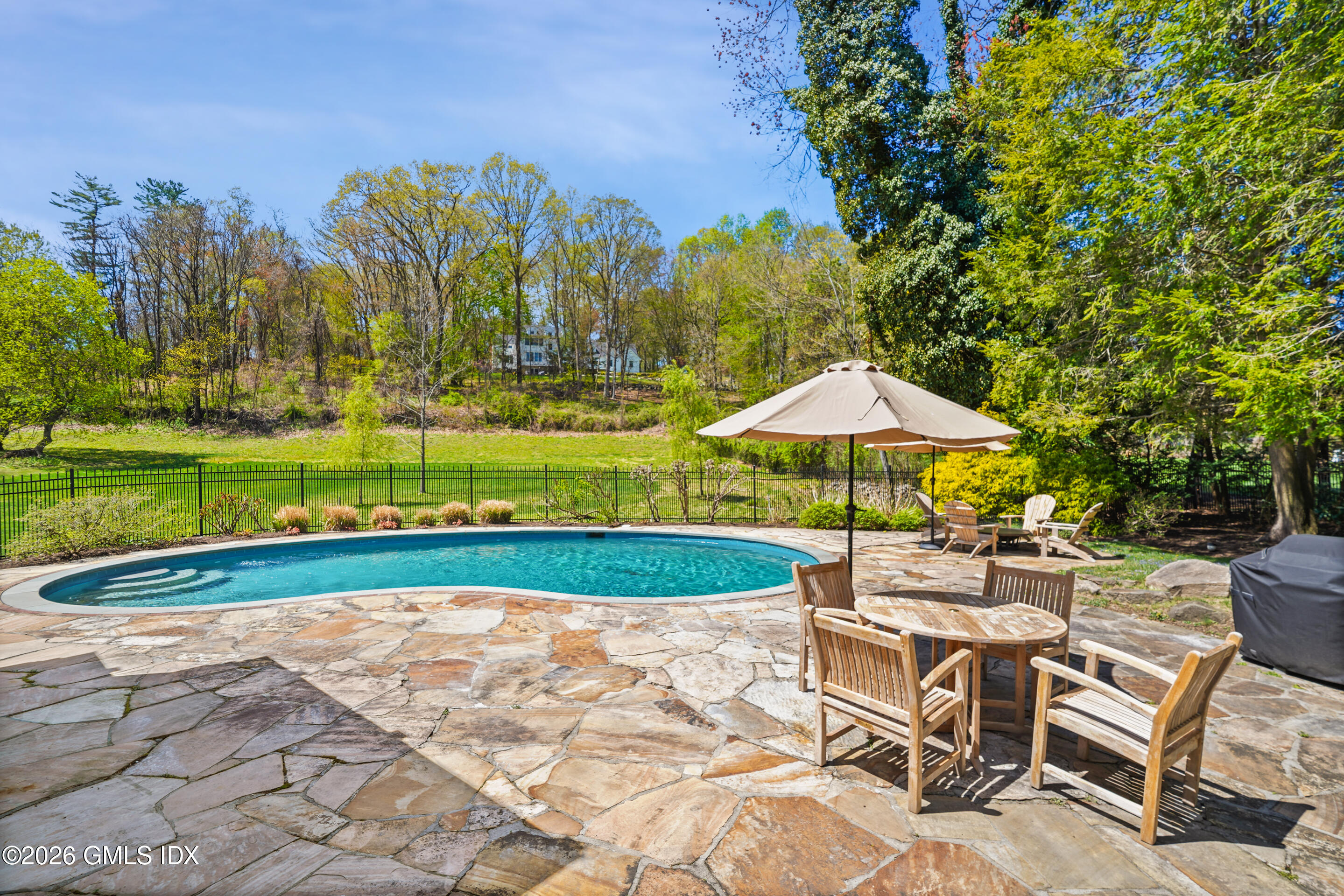 118 Butternut Hollow Road Greenwich, CT 06830 - Photo 7 of 8 49
