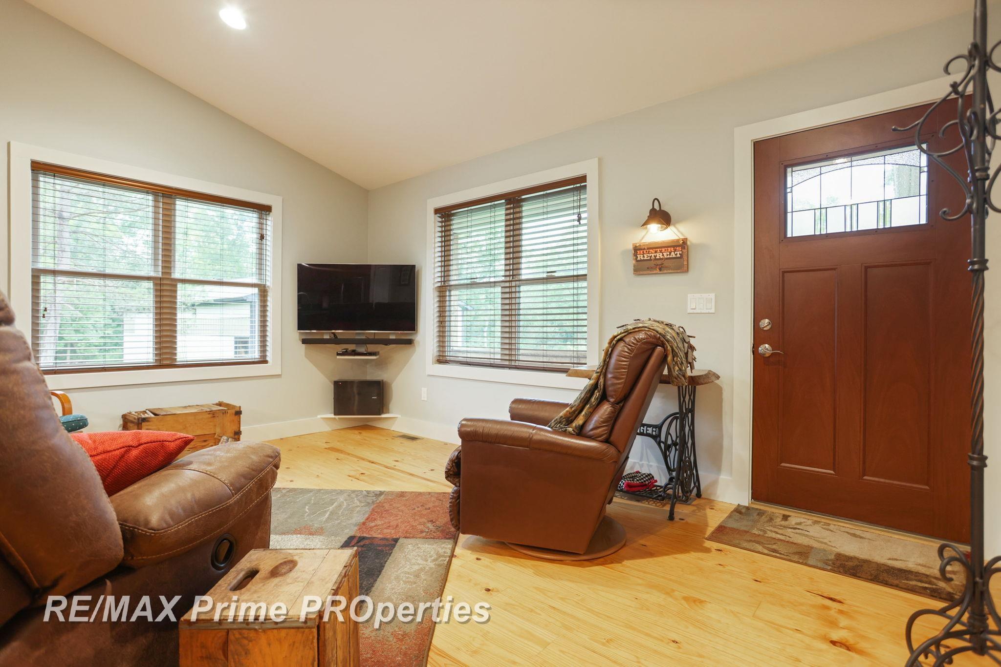 4179 Coldwater Road Flint, MI 48504 - Photo 9 of 76