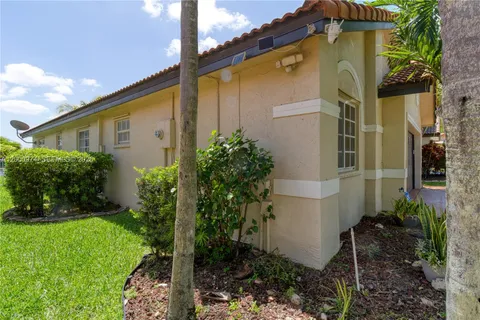 $599,900 | 17676 Southwest 6th Court, Pembroke Pines, FL 33029