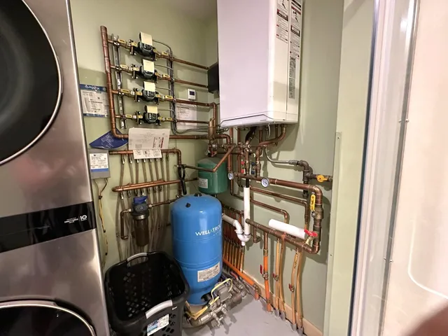 $565,000 | 550 Pete's Pond Road, Hardwick, VT 05836