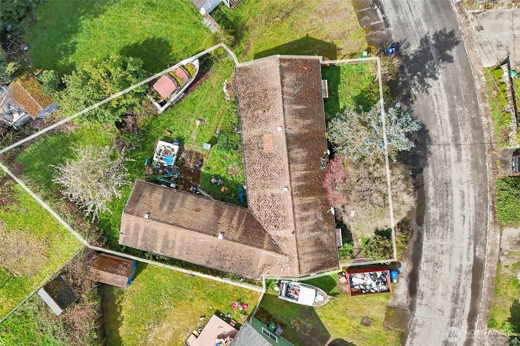 2008 Harrington Circle Northeast Renton, WA 98056 - Photo 22 of 24