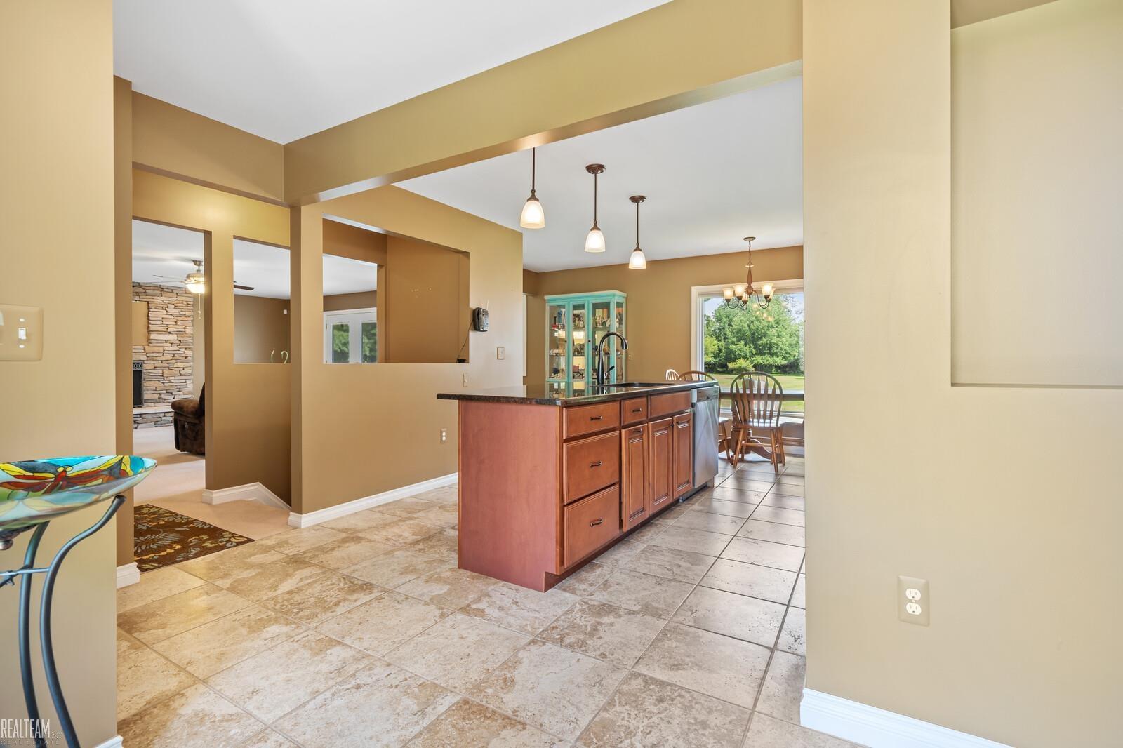 14411 Reid Road Romeo, MI 48065 - Photo 9 of 45