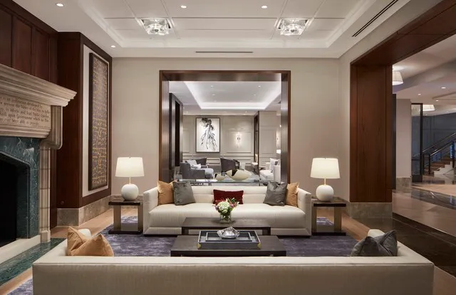 $2,700,000 | 435 North Michigan Avenue, Unit 1303, Chicago, IL 60611