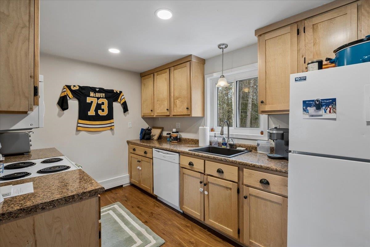 350 S Road Salisbury, NH 03268 - Photo 44 of 60