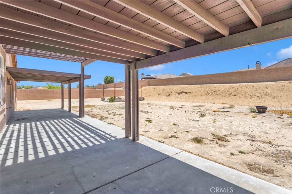17877 Cabazon Road Apple Valley, CA 92307 - Photo 35 of 41