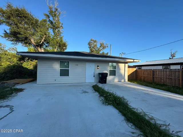 $1,500 | 148 Claire Avenue, Unit B, Panama City, FL 32401