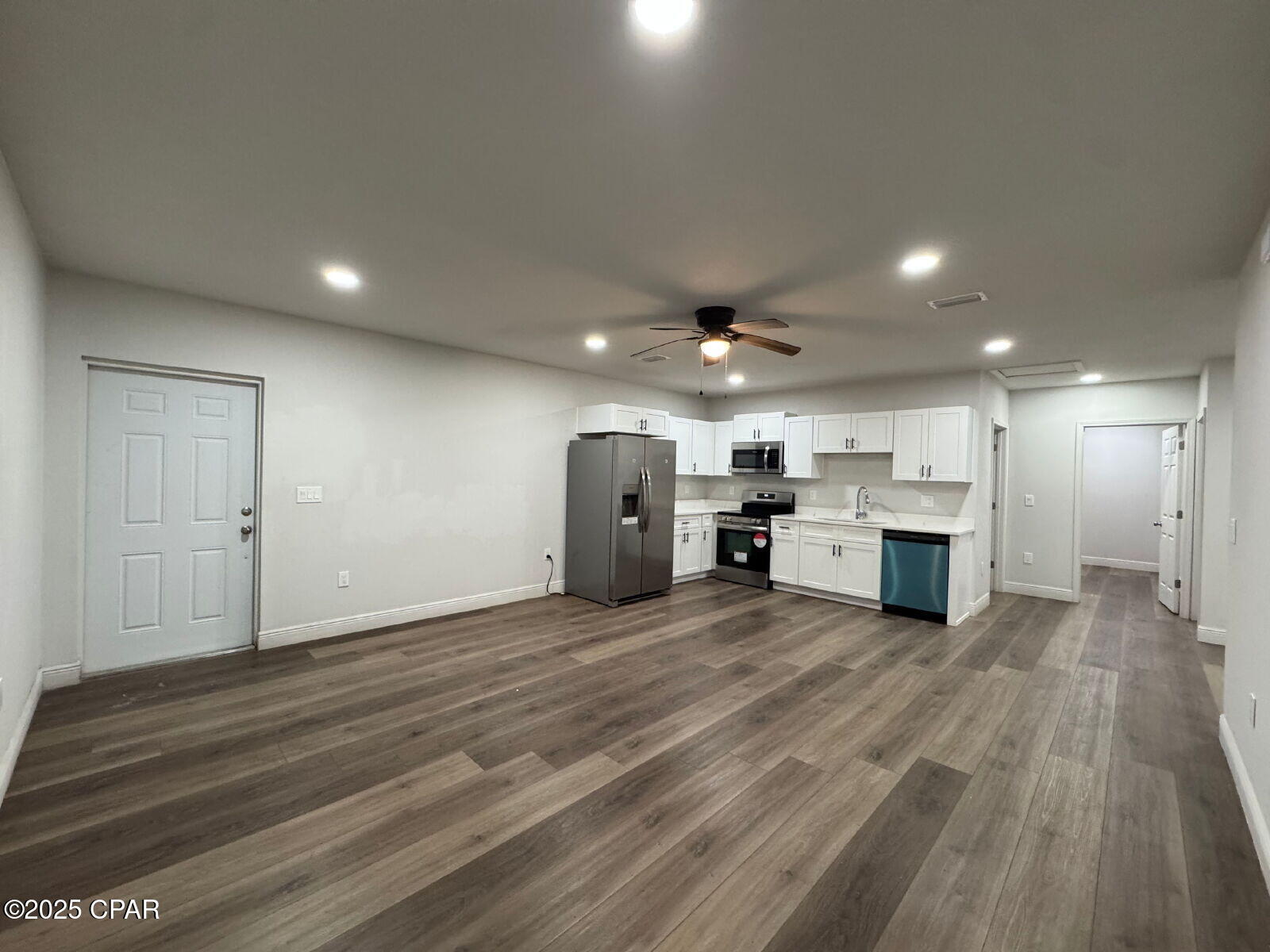 148 Claire Avenue, Unit B Panama City, FL 32401 - Photo 3 of 11