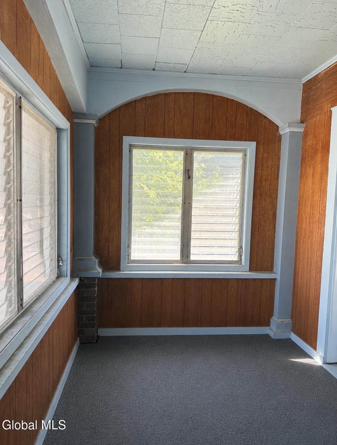 14 Library Avenue Warrensburg, NY 12885 - Photo 5 of 33 067DBAD0-4EB7-4C83-AF38-940F5408EA2D