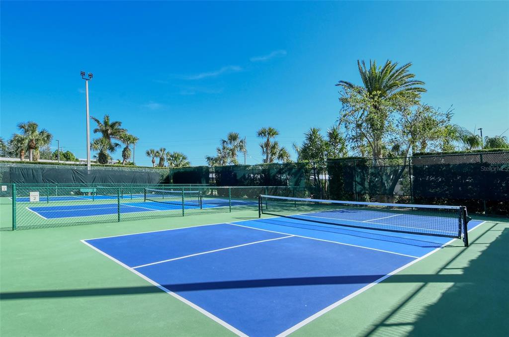 5740 Midnight Pass Road, Unit 307 Sarasota, FL 34242 - Photo 53 of 81