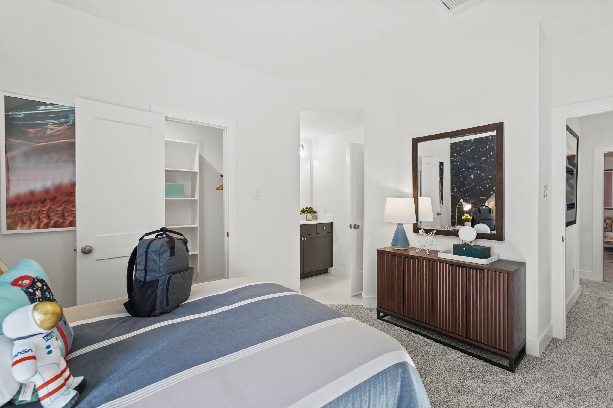 2718 Peach Vly Road Fulshear, TX 77423 - Photo 25 of 45 a bedroom with a bed and wooden floor