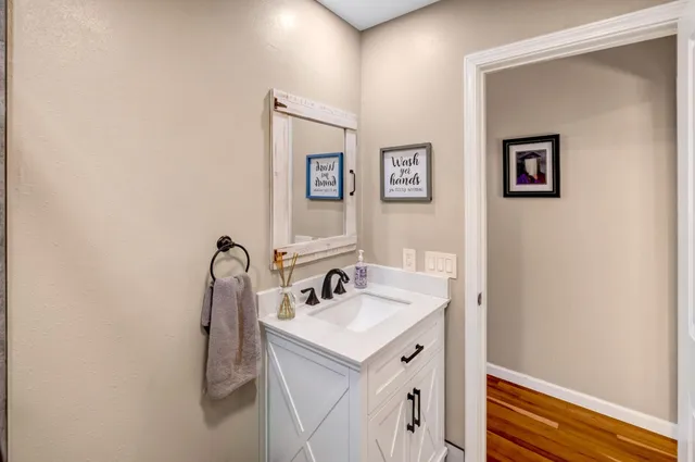 $895,000 | 6900 Lakeview Drive, Salinas, CA 93907