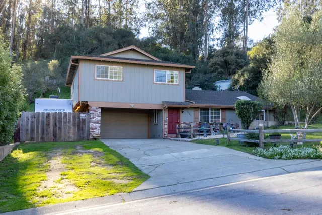$895,000 | 6900 Lakeview Drive, Salinas, CA 93907