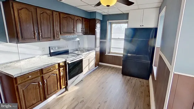 $975 | 1 South Main Street, Loganville, PA 17360