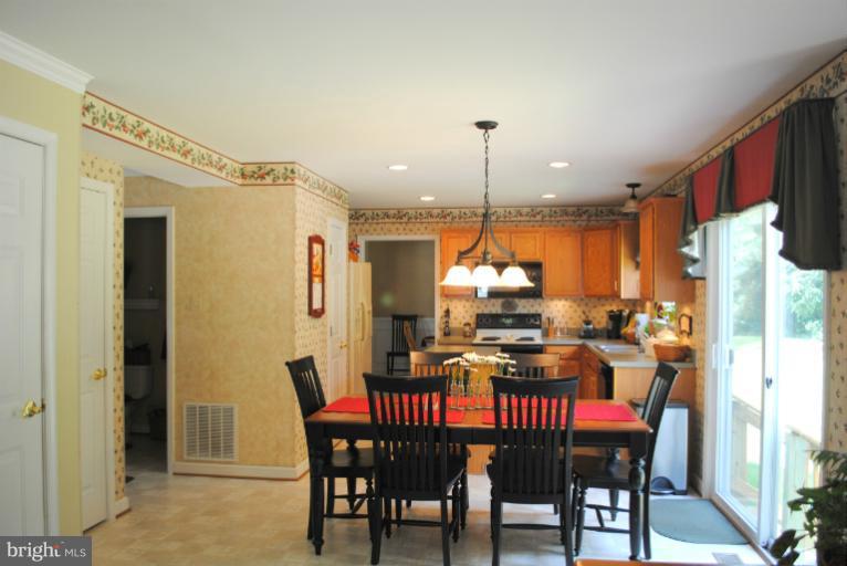 1108 Top Ridge Court Gambrills, MD 21054 - Photo 4 of 30 Kitchen