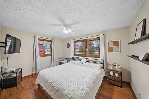 $299,000 | 404 Sherwood Avenue, Three Oaks, MI 49128