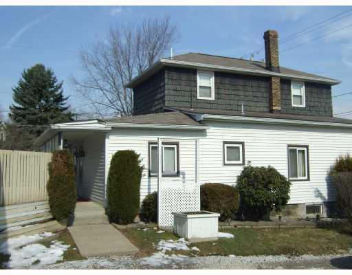 1900 Marshall Road Monaca, PA 15061 - Photo 2 of 6 Exterior Back.