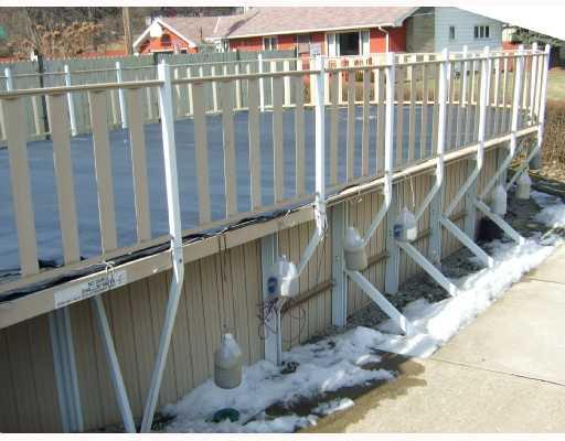1900 Marshall Road Monaca, PA 15061 - Photo 3 of 6 Swimming Pool/Hot Tub/Sauna.