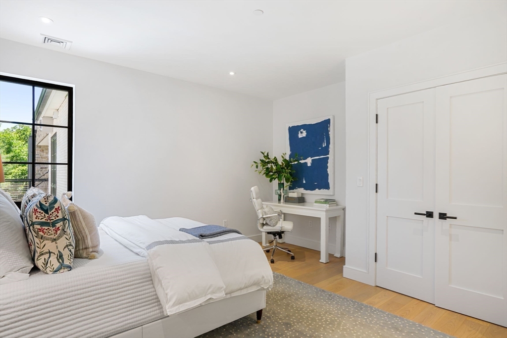 148 Weston Road, Unit 205 Wellesley, MA 02482 - Photo 25 of 28 Gallery Image 25