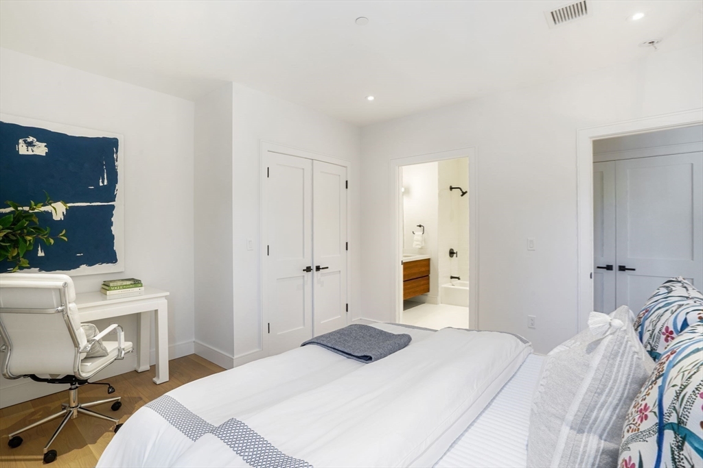 148 Weston Road, Unit 205 Wellesley, MA 02482 - Photo 26 of 28 Gallery Image 26