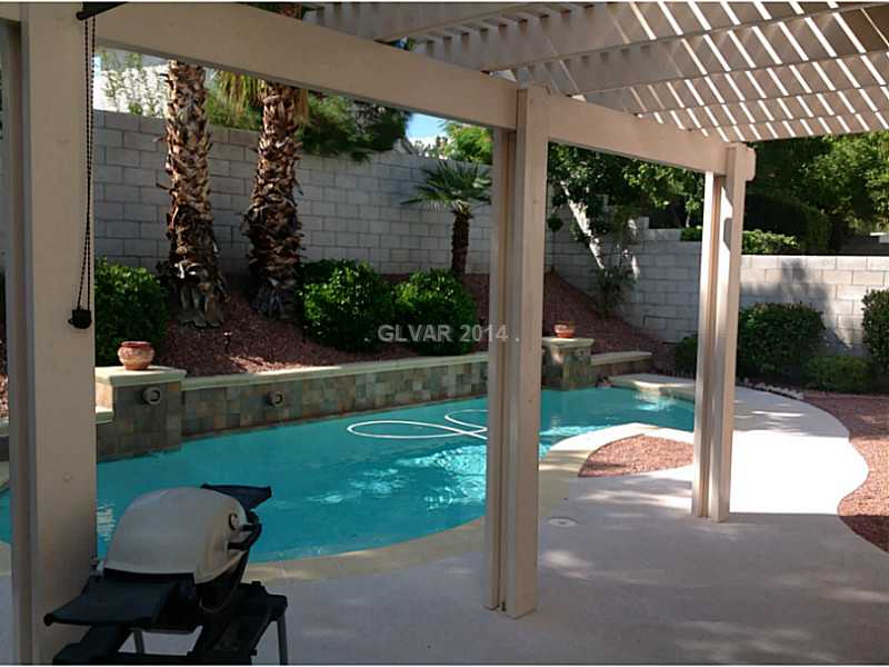 222 Camelback Ridge Avenue Henderson, NV 89012 - Photo 21 of 24 Property Photo.