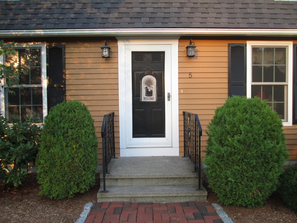 5 Cranberry Meadow Road Norfolk, MA 02056 - Photo 3 of 19 Gallery Image 3