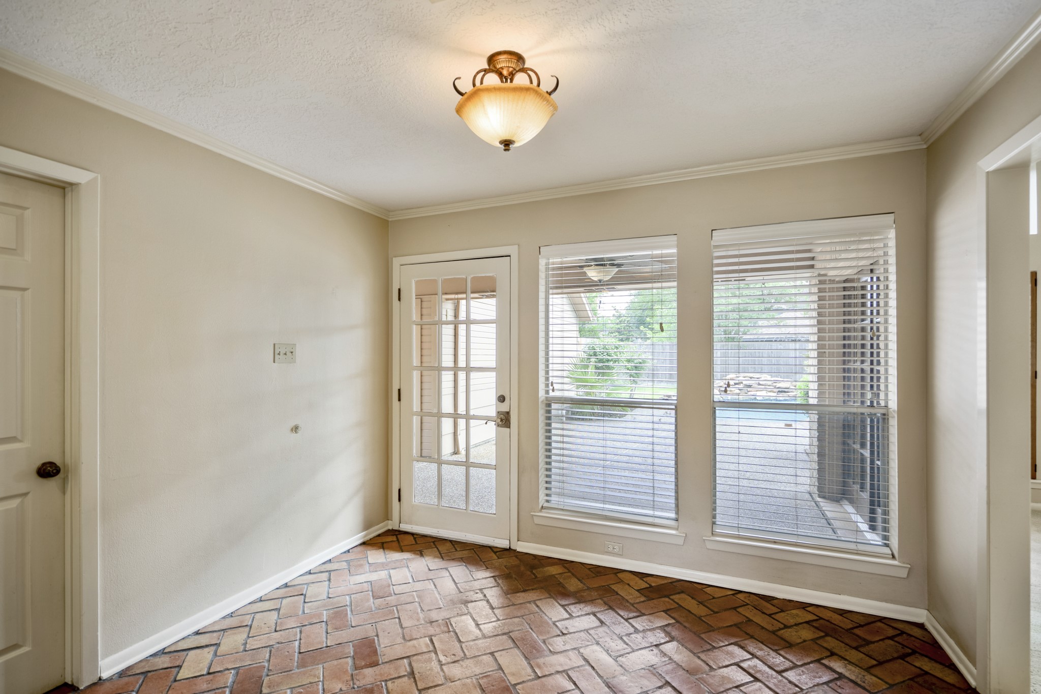 16606 Brendon Court Spring, TX 77379 - Photo 22 of 43 The breakfast room has lots of light and offers easy access to the backyard, ideal for your family to enjoy.
