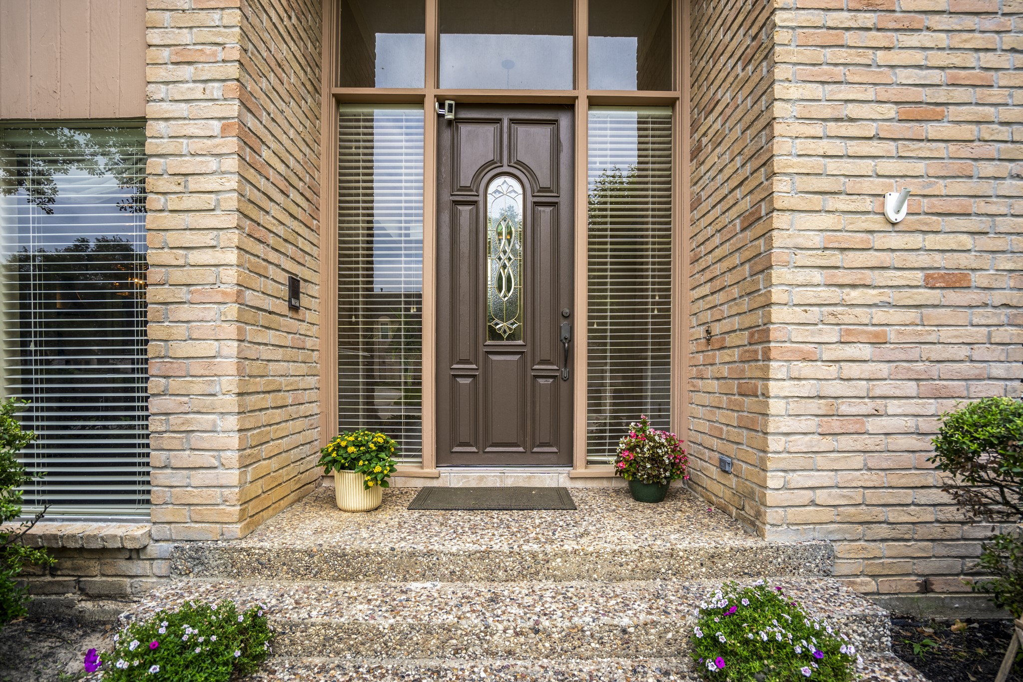 16606 Brendon Court Spring, TX 77379 - Photo 5 of 43 A traditional brick elevation offers easy maintenance with the option of greeting your guests with an impressive entry.