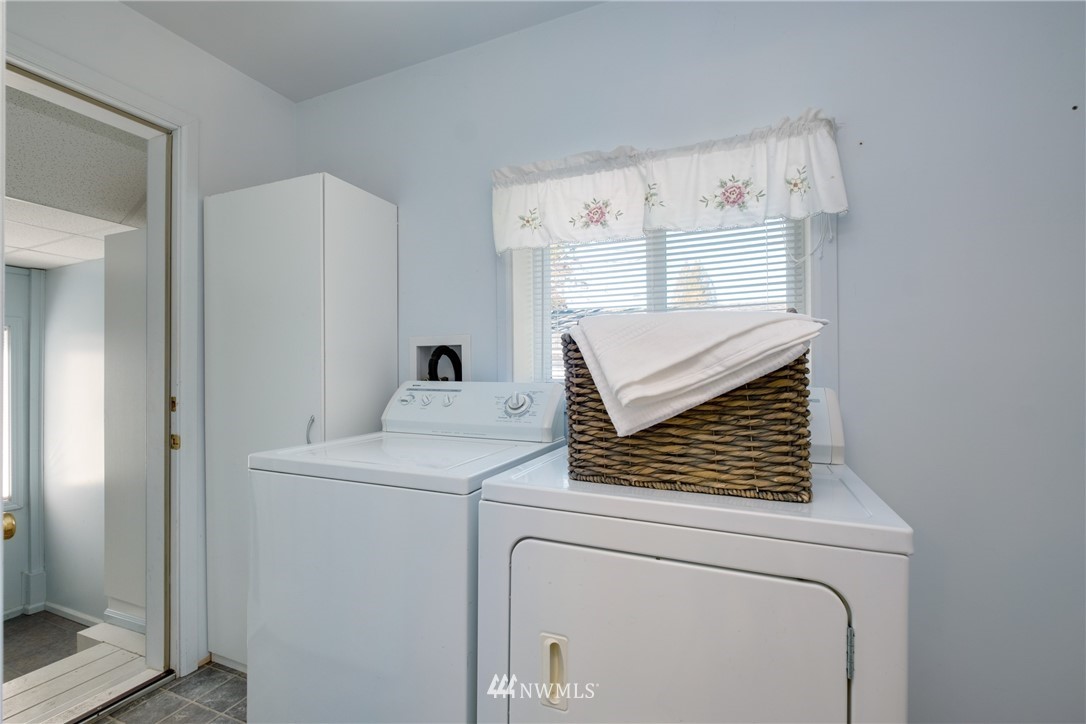 3003 Harris Road Southeast Port Orchard, WA 98366 - Photo 22 of 33 Gallery Image 22