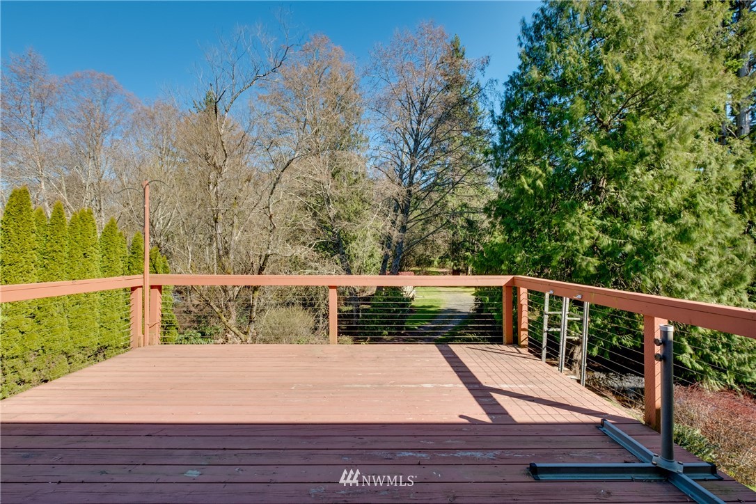 3003 Harris Road Southeast Port Orchard, WA 98366 - Photo 4 of 33 Gallery Image 4