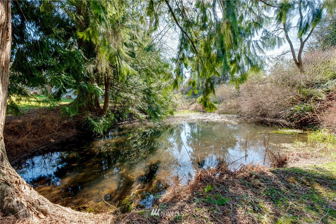 3003 Harris Road Southeast Port Orchard, WA 98366 - Photo 9 of 33 Gallery Image 9