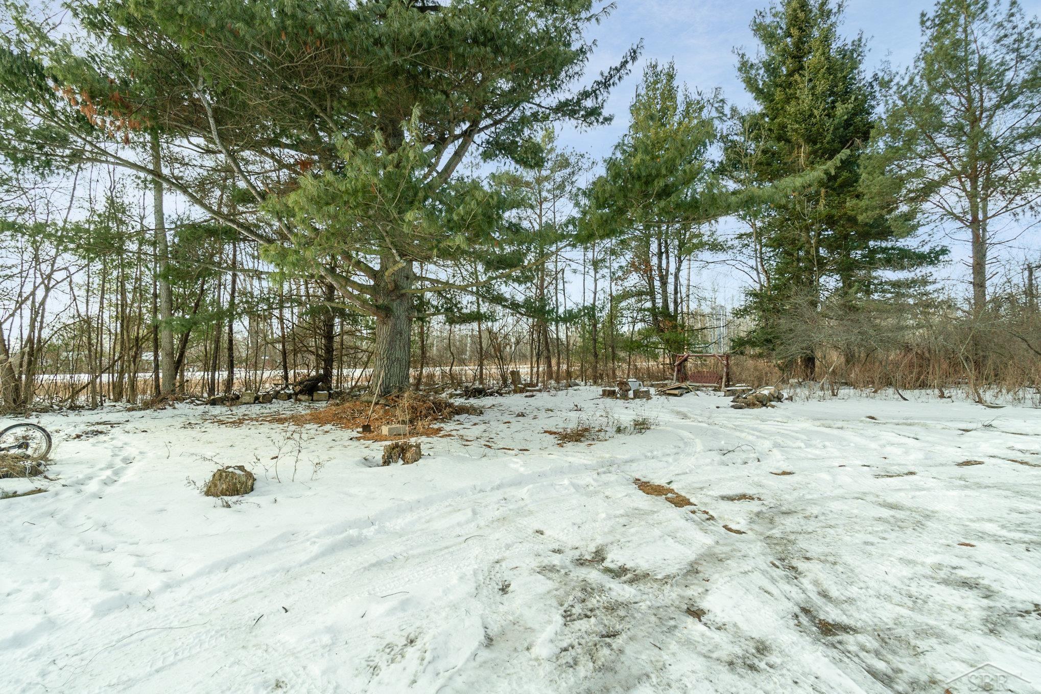 429 East Center Road Omer, MI 48749 - Photo 14 of 20 Gallery Image 14