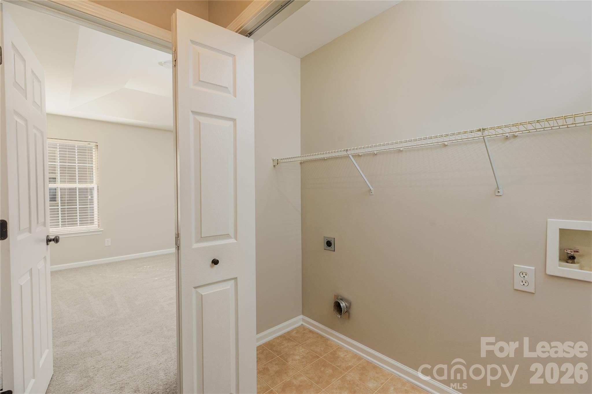 9724 Steele Meadow Road Charlotte, NC 28273 - Photo 24 of 38 a bathroom with a shower