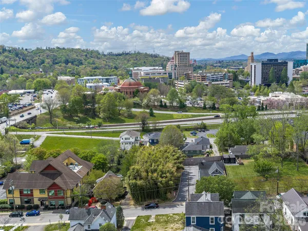 $450,000 | 9999 Clayton Street, Asheville, NC 28801