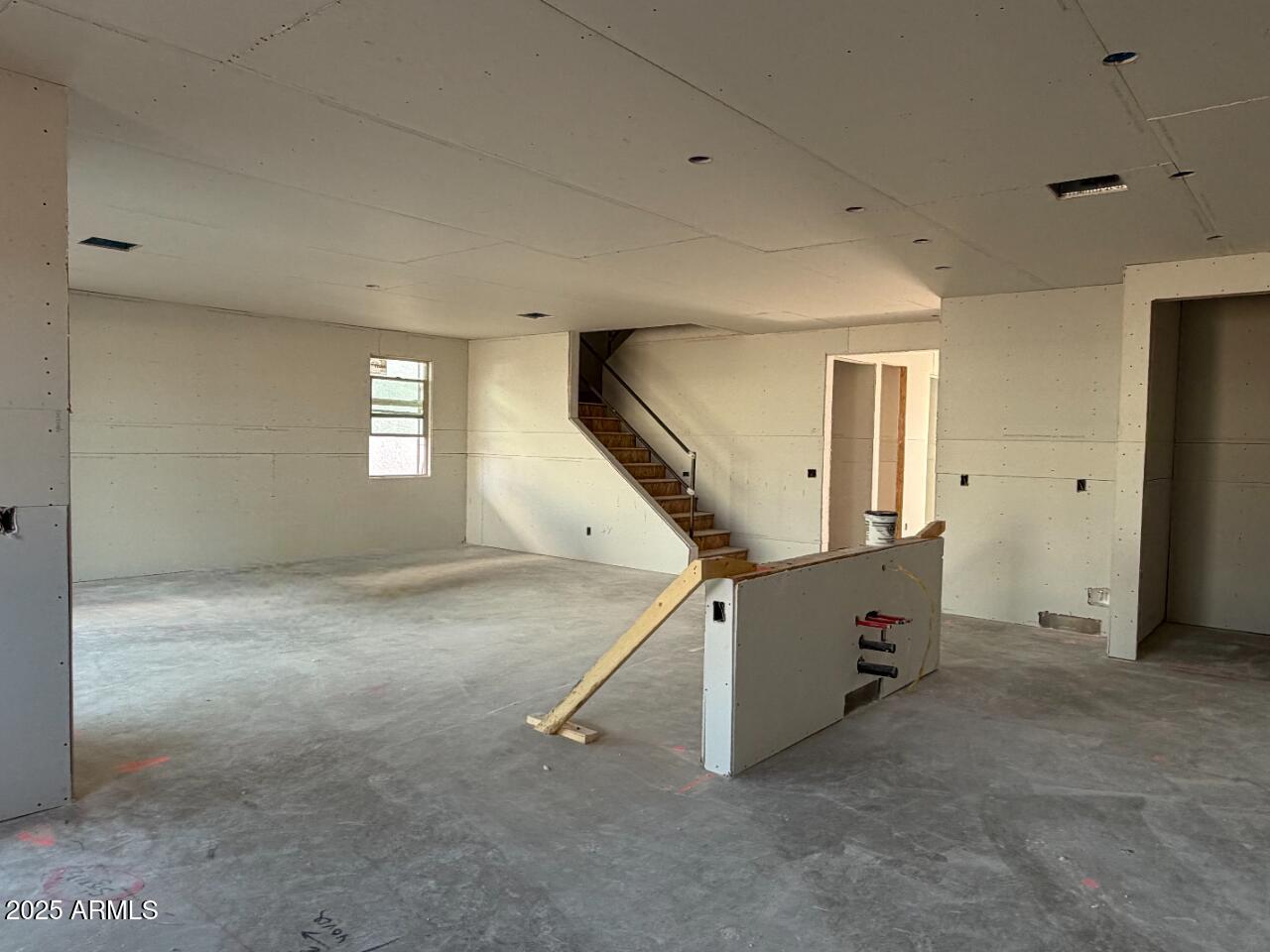 5518 West Hayduk Road Laveen, AZ 85339 - Photo 11 of 35 a view of an empty room with windows