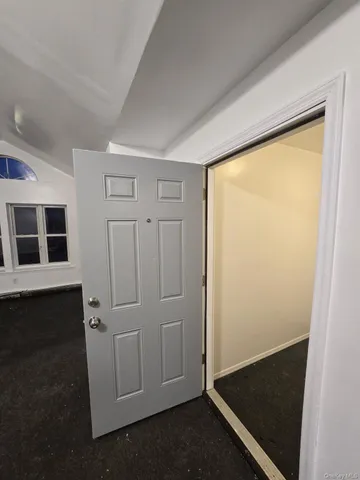 $3,500 | 528 B 32nd Street, Unit 2 | Bayswater