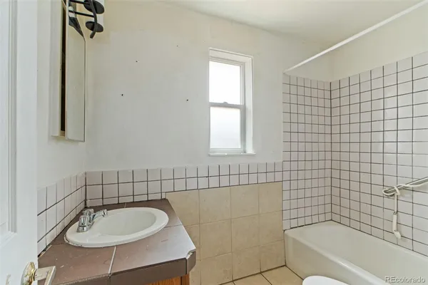 $650,000 | 1101 Akron Street, Aurora, CO 80010