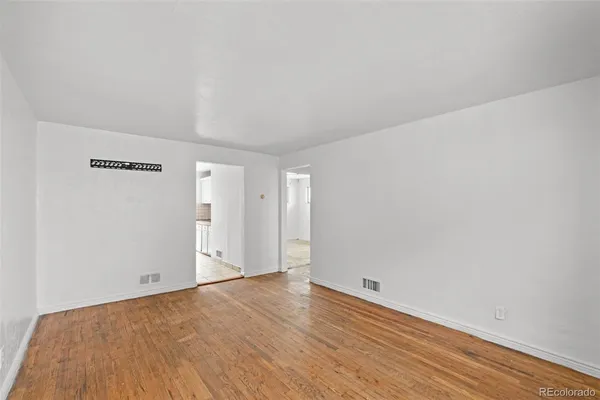 $650,000 | 1101 Akron Street, Aurora, CO 80010