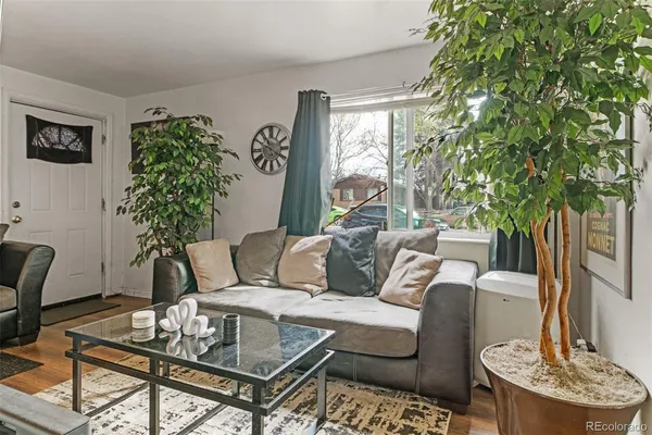 $650,000 | 1101 Akron Street, Aurora, CO 80010