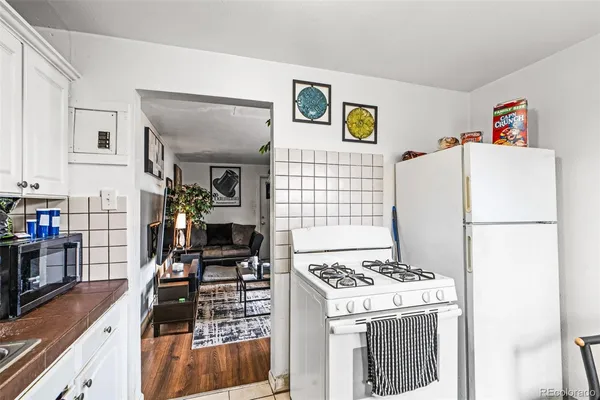 $650,000 | 1101 Akron Street, Aurora, CO 80010