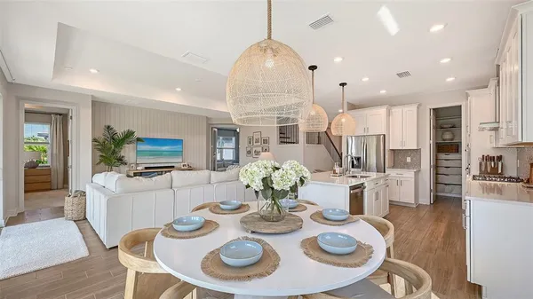 $735,000 | 16711 Seraphic Trail, Bradenton, FL 34211