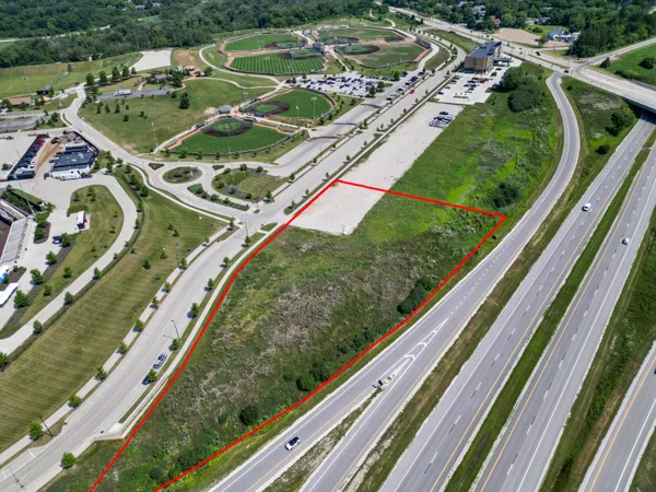 $700,000 | Lt2 South Ballpark Drive, Franklin, WI 53132