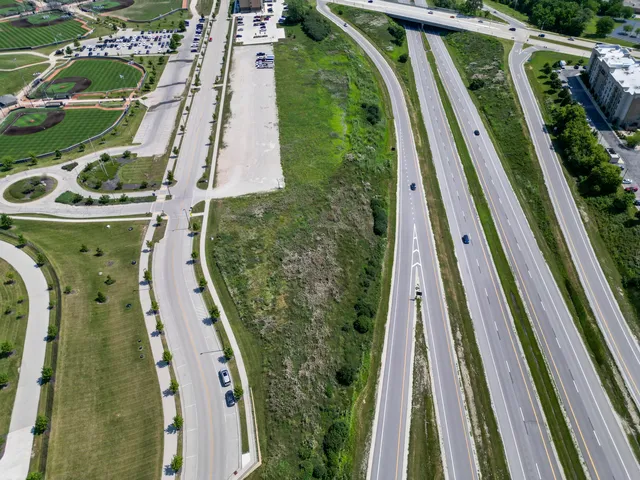 $700,000 | Lt2 South Ballpark Drive, Franklin, WI 53132